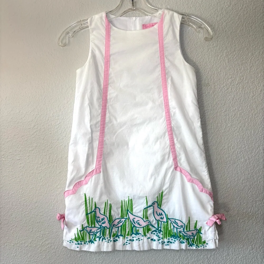 LILLY PULITZER Girls Size 8 Shift Dress White Embroidered Birds Beach Coastal - Picture 1 of 12
